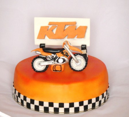 Dort motorka KTM - průměr 26 cm, váha 3,4 kg